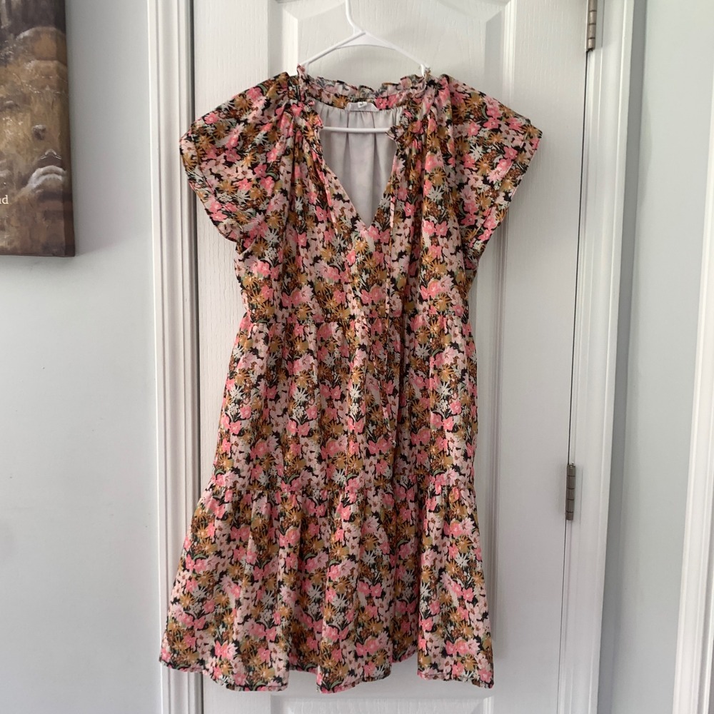 THML‎ Floral Tiered Mini Dress Pink Mustard Flutter Sleeve Ruffle Neck Large